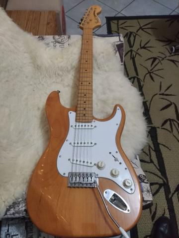 Fender Stratocaster