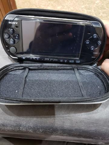 Vendo PSP semi novo