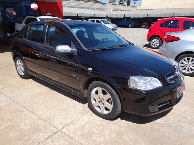 Chevrolet Astra 2.0 Advantage 8V Preto 2006/2007 - Aparecida