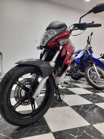 Honda cb 300r ano 2013 flex financio e parcelo 18 x no