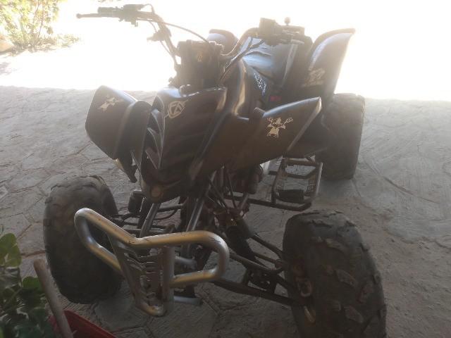 Vendo quadriciclo shineray motor 150cc