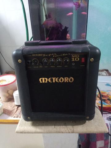 Cubo de guitarra meteoro