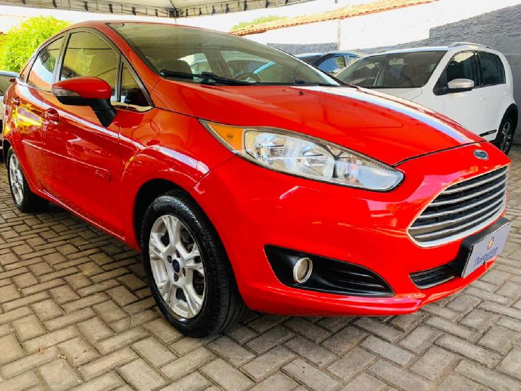 Ford Fiesta 1.5 SE 16V Branco 2014/2014 - Santo André