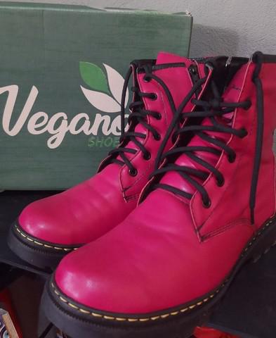 Bota coturno rosa pink vegano shoes tamanho 40