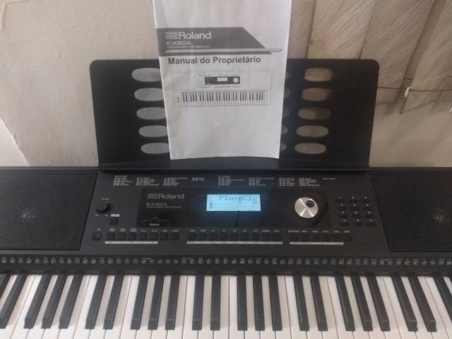 Roland ex20a 1 ano, ainda na caixa. muito novo. ao 1* que