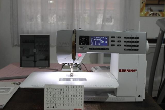 Máquina de costura computadorizada bernina