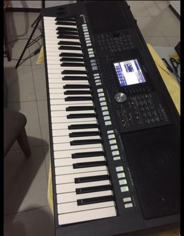 Teclado yamaha psr s950 atualizado