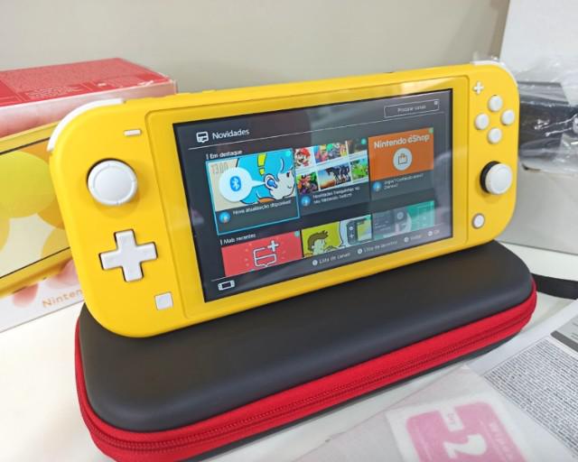 Nintendo Switch Lite Impecável! Garantia / Brindes /