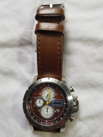 Vendo relógio fossil masculino, cronógrafo, pulseira de