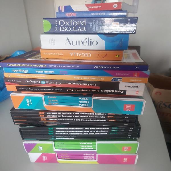 Livros para ensino médio SESI