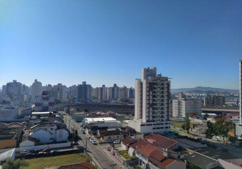 Lindo apartamento a vendano bairro campinas - sj