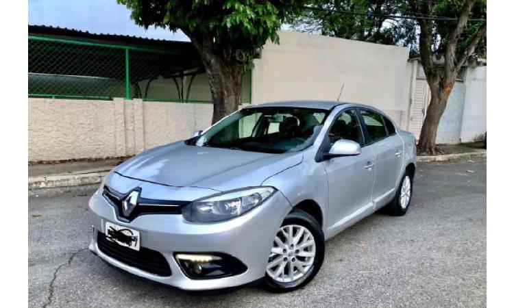 Renault Fluence 2.0 DYNAMIQUE 15/16 Prata