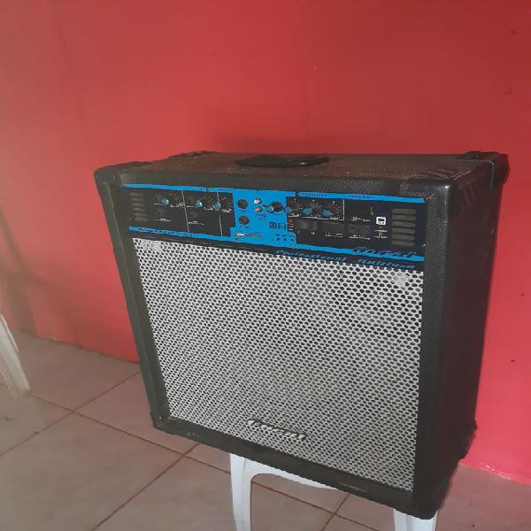 Vendo caixa de som semi nova