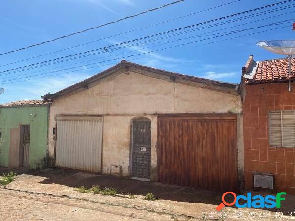 Casa, 3 quartos, 2 salas, 2 banheiros no Centro de Açailândia - MA