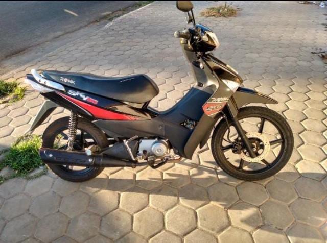 Moto Traxx ano:2015,