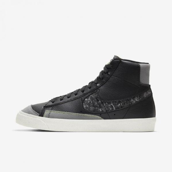 Tênis nike blazer mid 77