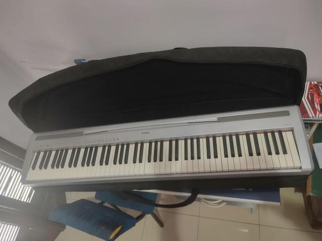 Digital piano yamaha p-95