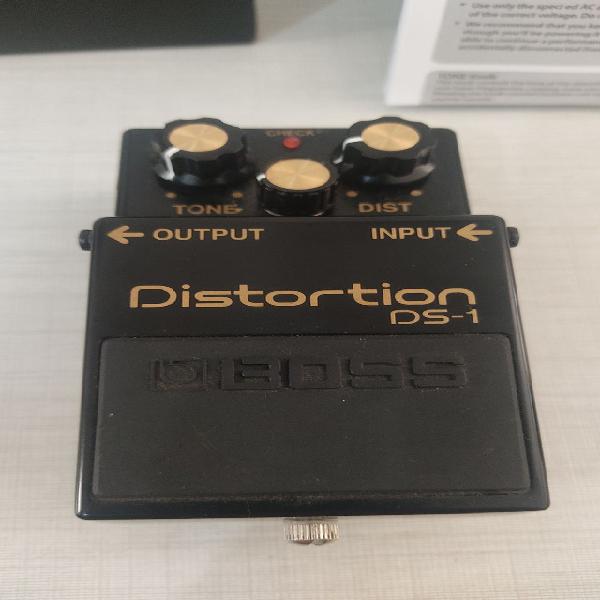 Pedal boss ds-1 4a distorção edição de 40º aniversario