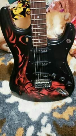 guitarra stratocaster