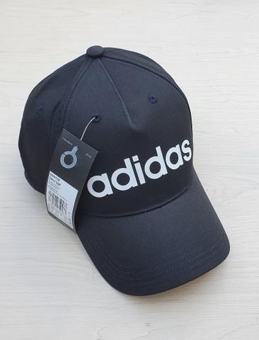 Boné adidas daily cap