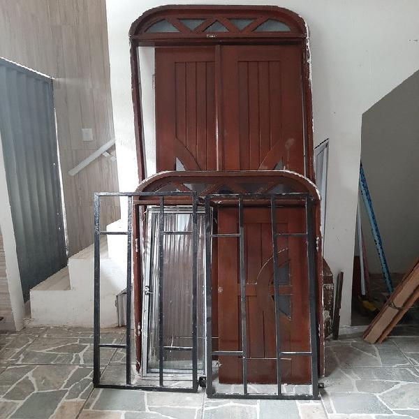 Portas,janelas, grade e cetelha usados