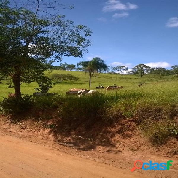 Ótima fazenda de 23 hectares em oliveira-mg