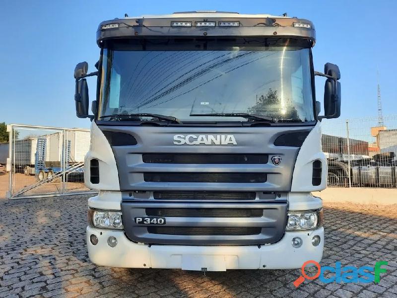 Caminhão Scania P340 4X2 4