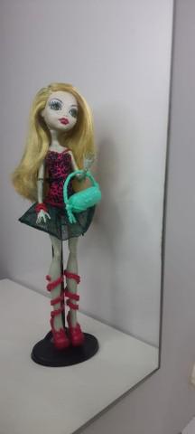 Boneca Monster High Lagoona Blue aula de dança