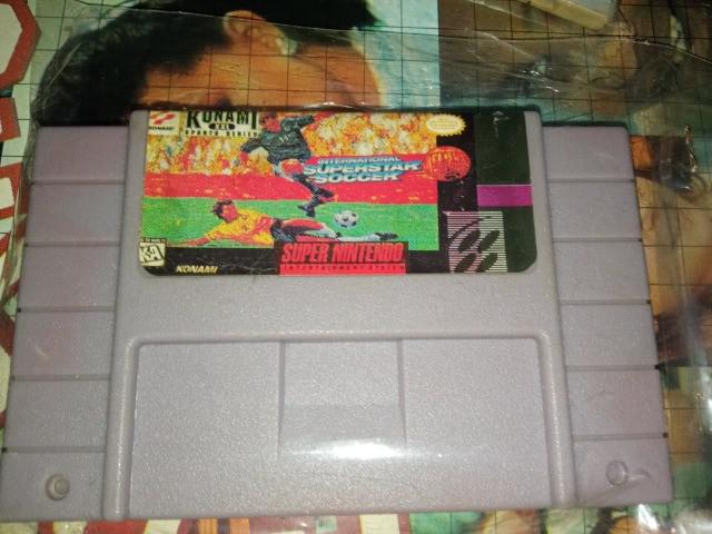 International Super Star Soccer - Super Nintendo/ Paralela