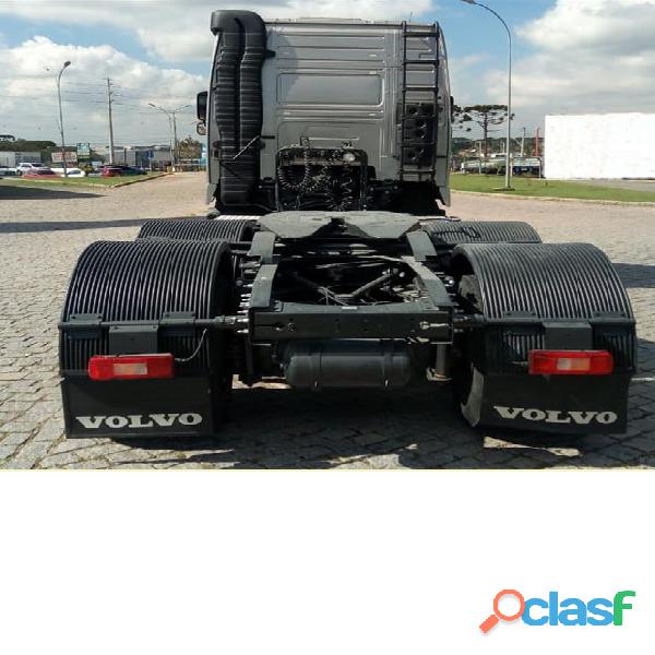 volvo fh 540 6x4 ano 2014 coisa mais linda impecável