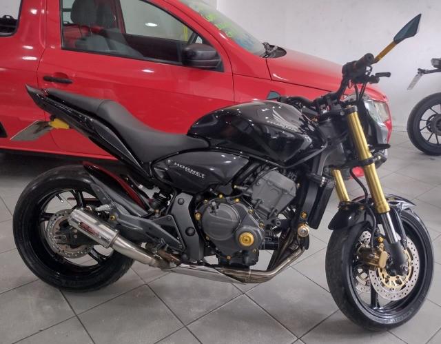 Cb 600f hornet 2014 68.000 km rodados nova demais