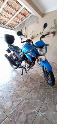 Moto Yamaha Fazer 150cc SED 2015