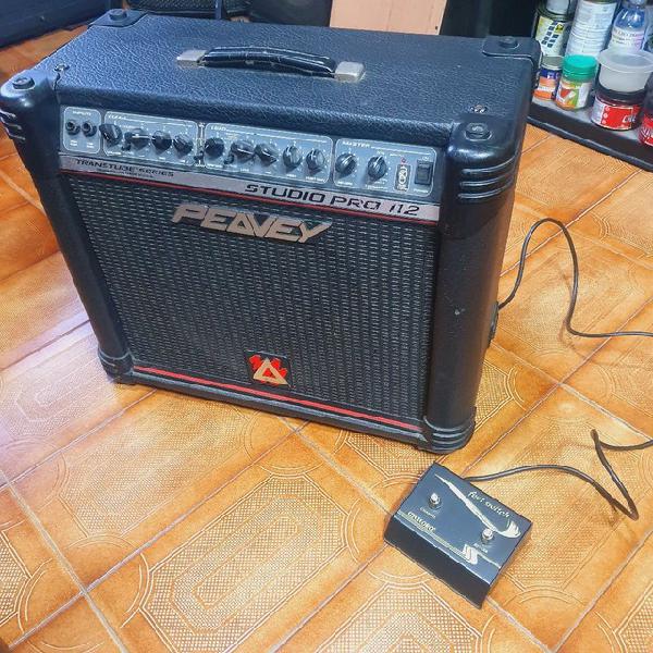 Amplificador peavey studio pro 112