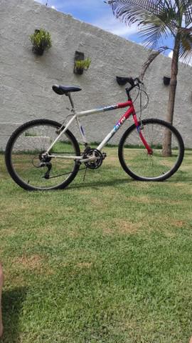 Bicicleta Caloi Aspen Extra 21 V