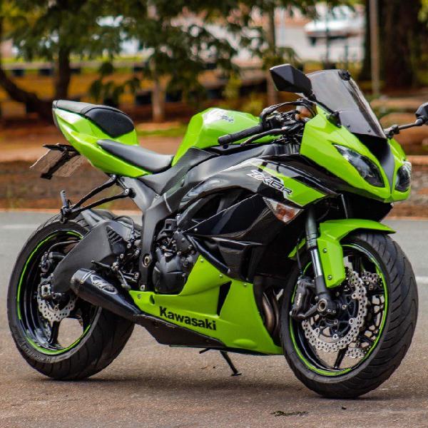 Kawasaki ninja zx-6r 2012