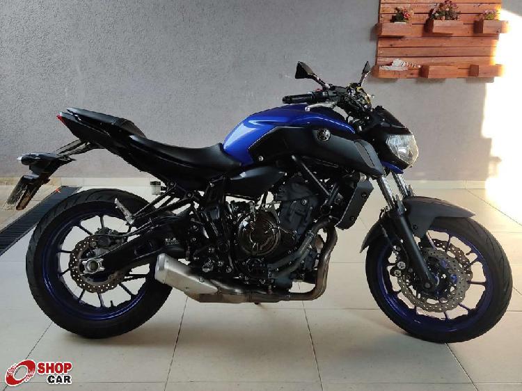 Yamaha mt-07 689