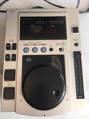 Cdj pioneer 100