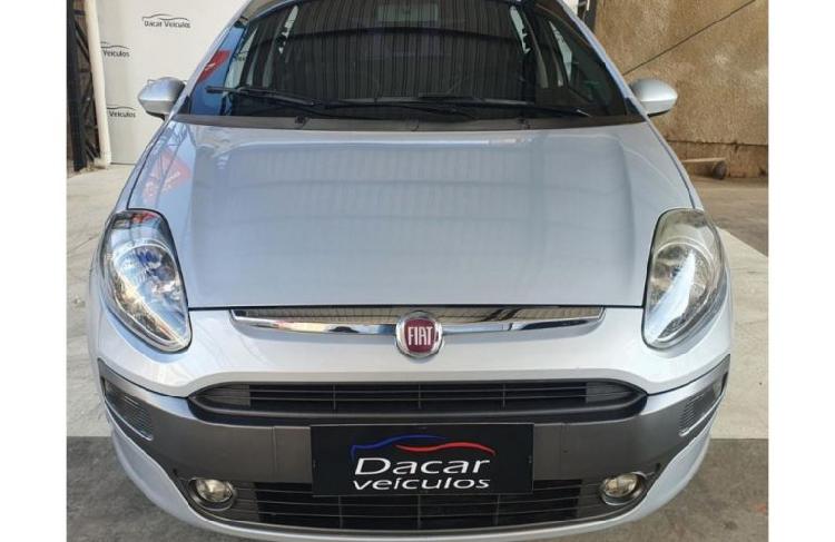 Fiat Punto Essence 1.6 16V (Flex) / 2015