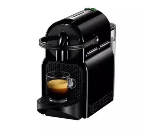 Cafeteira nespresso inissia d40