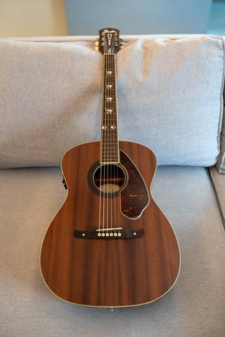 Violão fender tim armstrong hellcat - mahogany