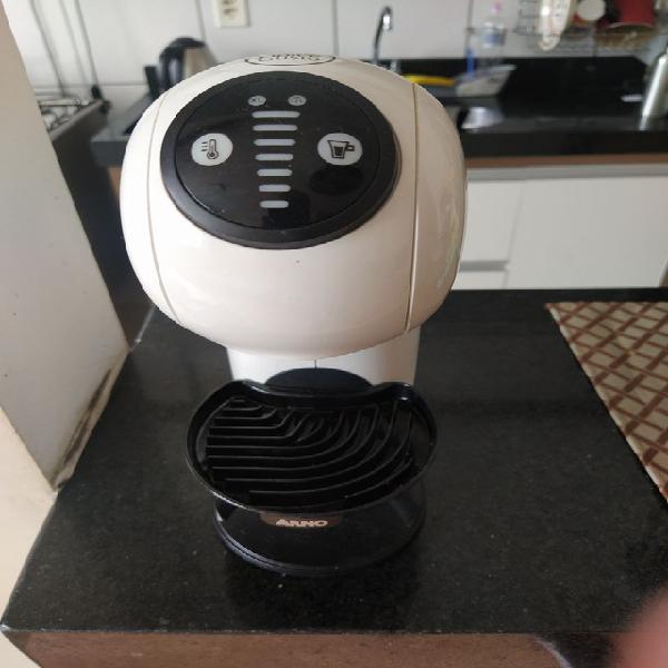 Máquina de café dolce gusto