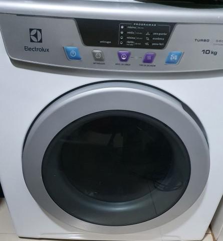 Secadora electrolux 10kg.