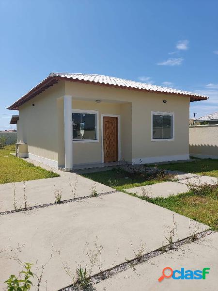 Ótima casa de terreno inteiro com 2 quartos EM ITAIPUAÇU!!