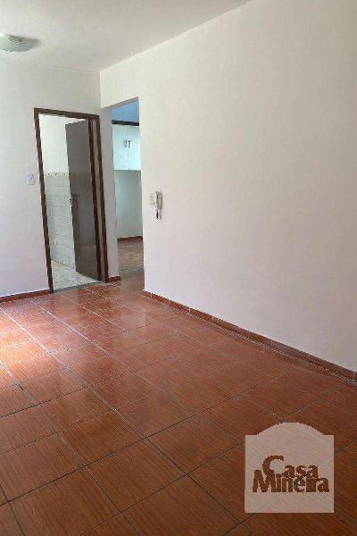 Apartamento, São Francisco, 2 Quartos, 1 Vaga, 0 Suíte