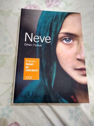 Livro - Neve