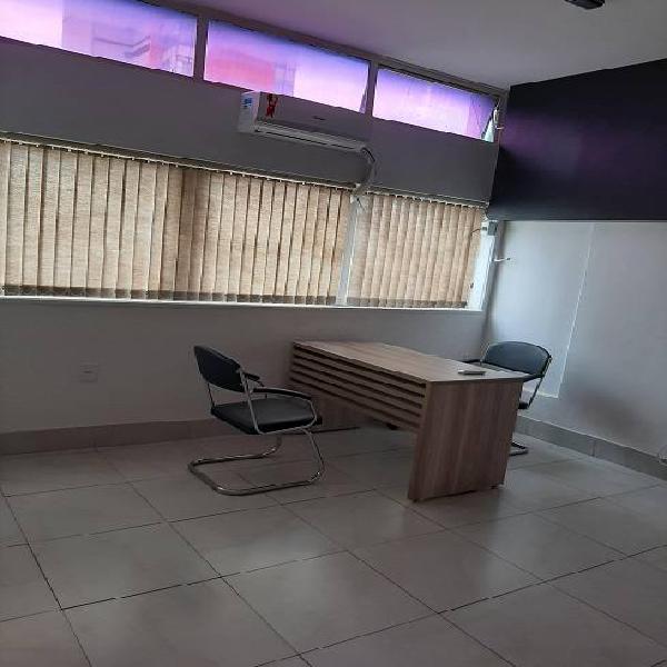 Sala Comercial na Av. Goiás , Setor Central - Goiânia - GO