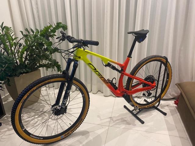 Oggi catturra pro t20 carbono L bicicleta aro29 bike