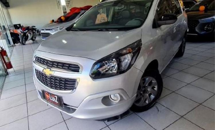 Carro Usado CHEVROLET SPIN ADVANTAGE 1.8 AUT - 2017 - Volta