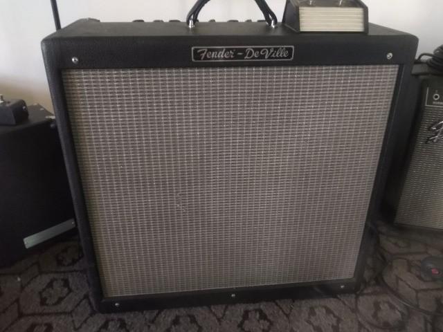 Fender Hot Rod DeVille 4x10