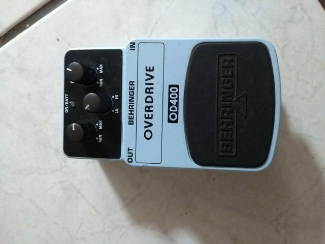 Pedal overdrive behringer